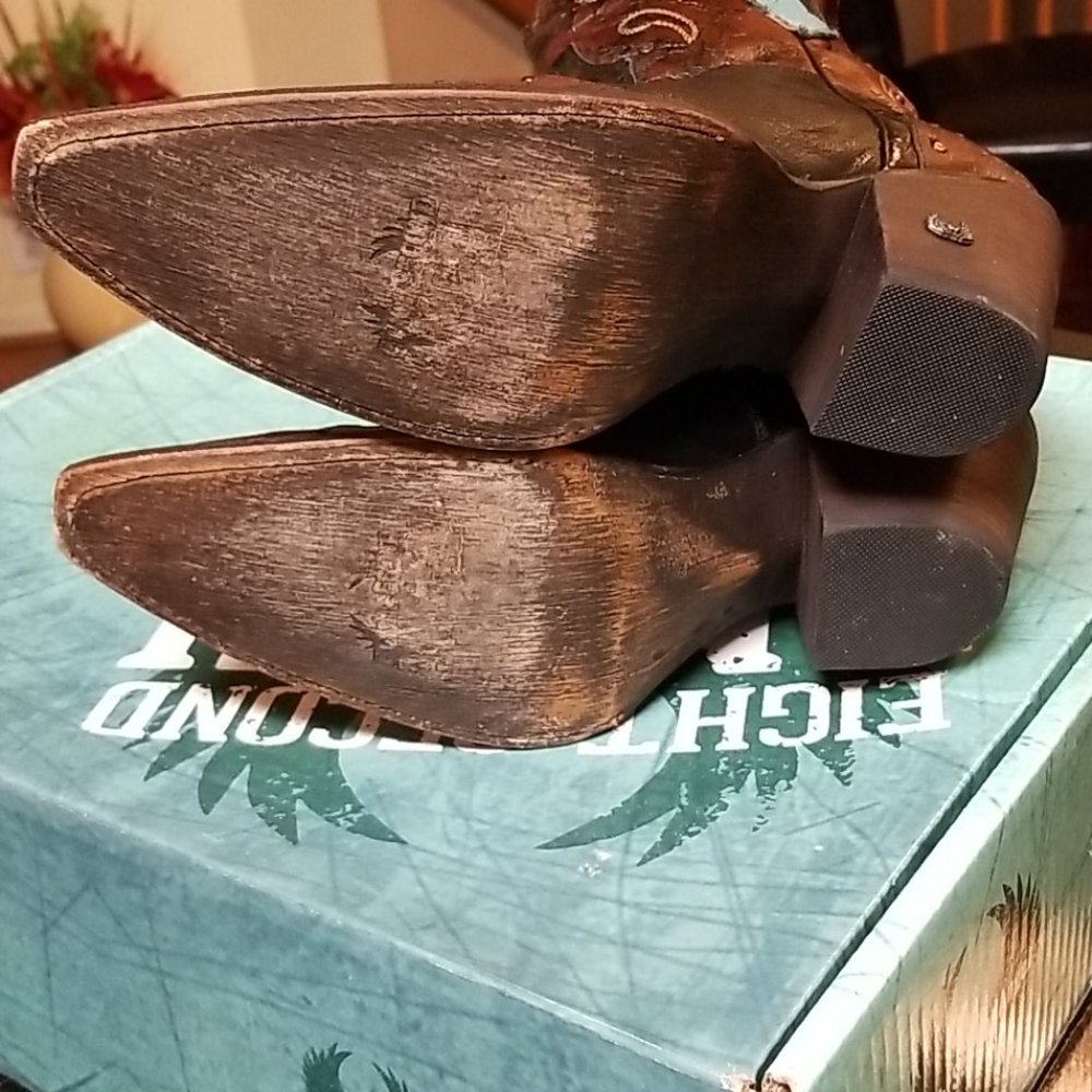 Eight Second Angel Western Boot - image 7